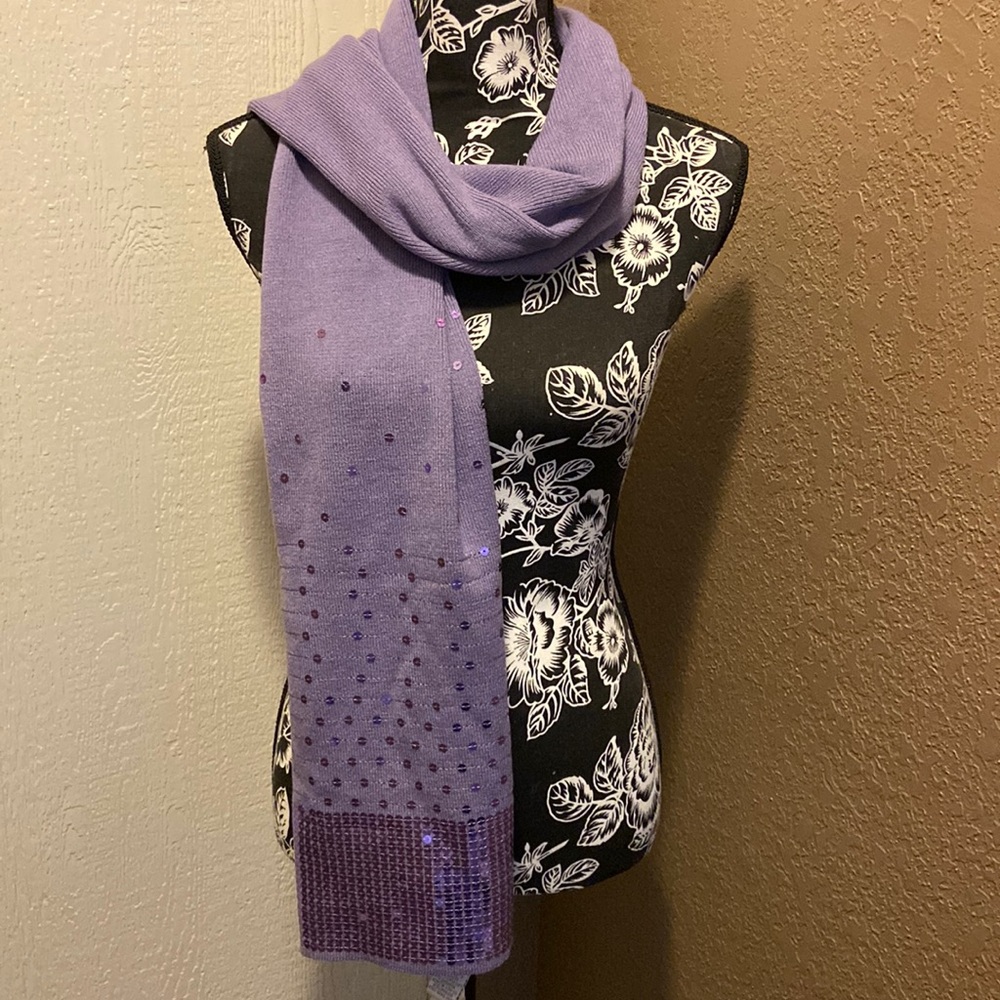 NWT Diane Gilman sequin scarf